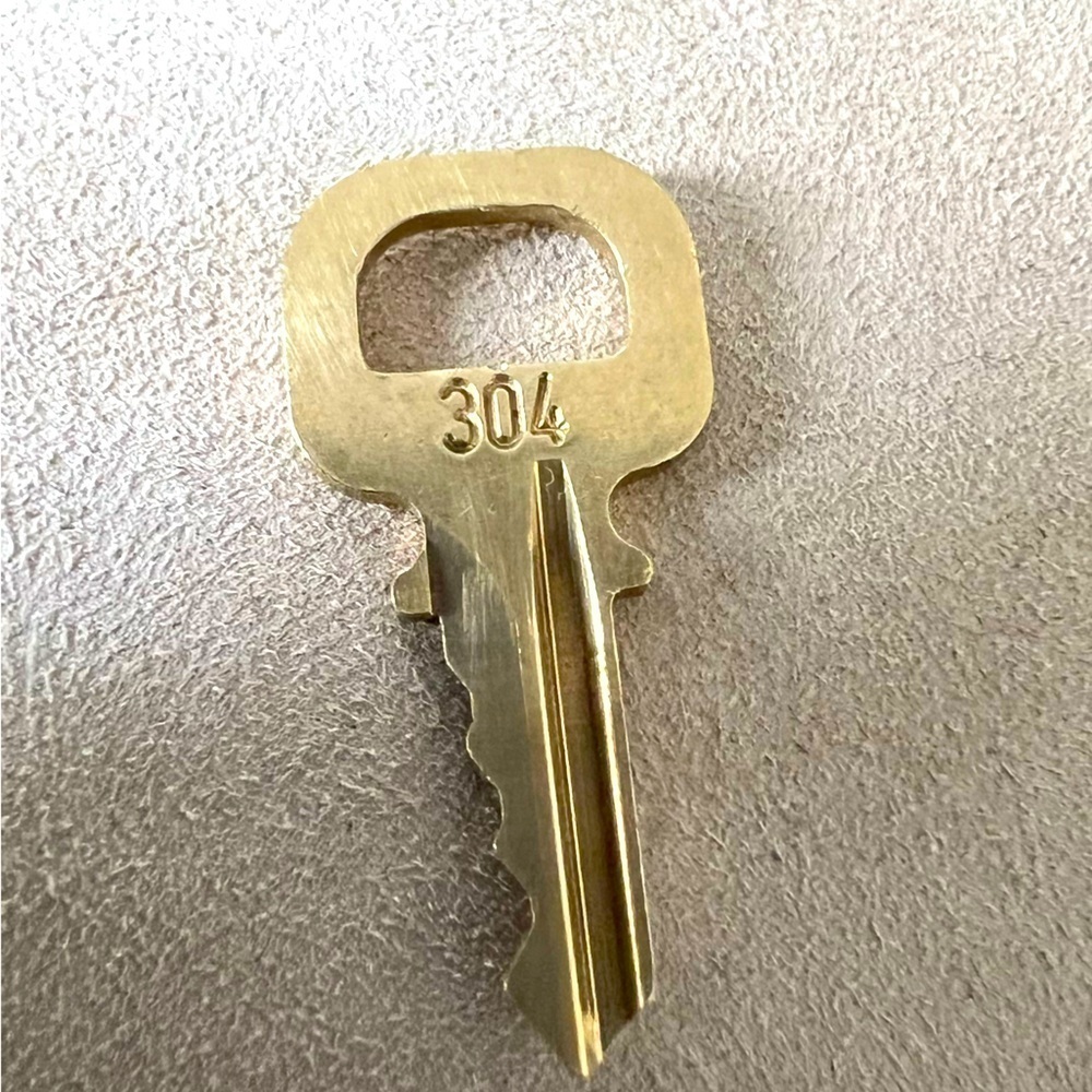 Authentic Louis Vuitton Key #304